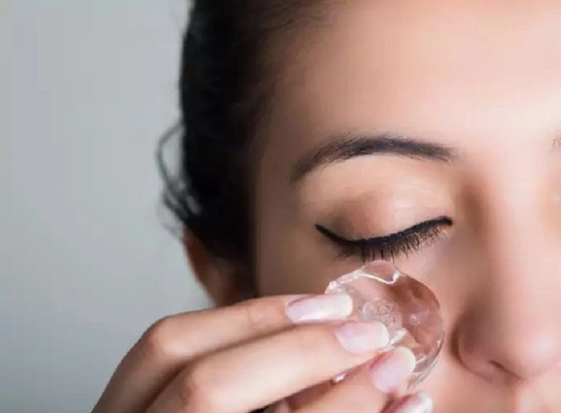 Giúp làm giảm sưng bọng mắt hiệu quả