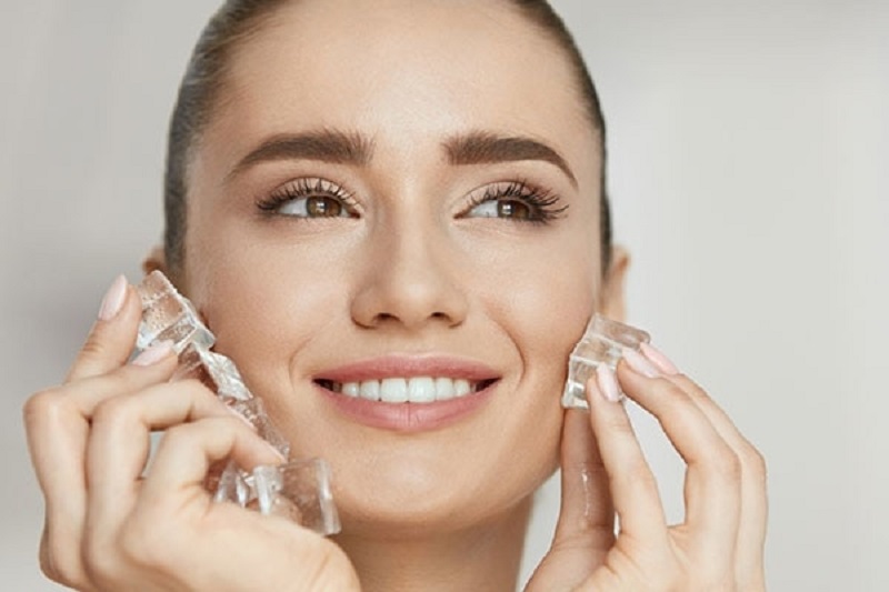 Cách làm đẹp bằng đá viên tại nhà